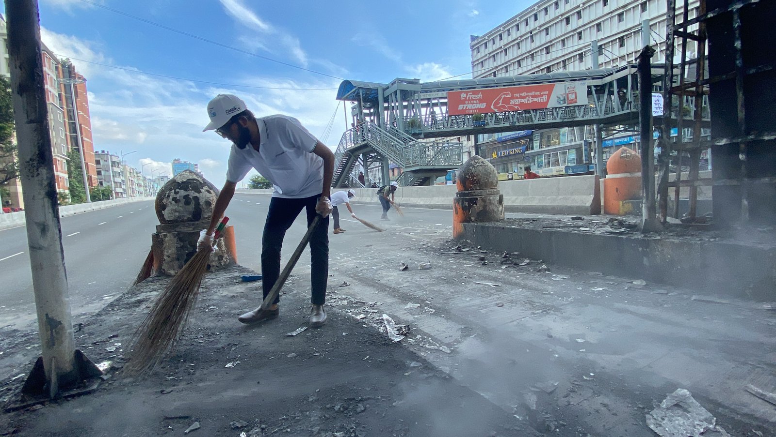 Mohakhali Elevated Expressway Cleaning Drive - Image 1